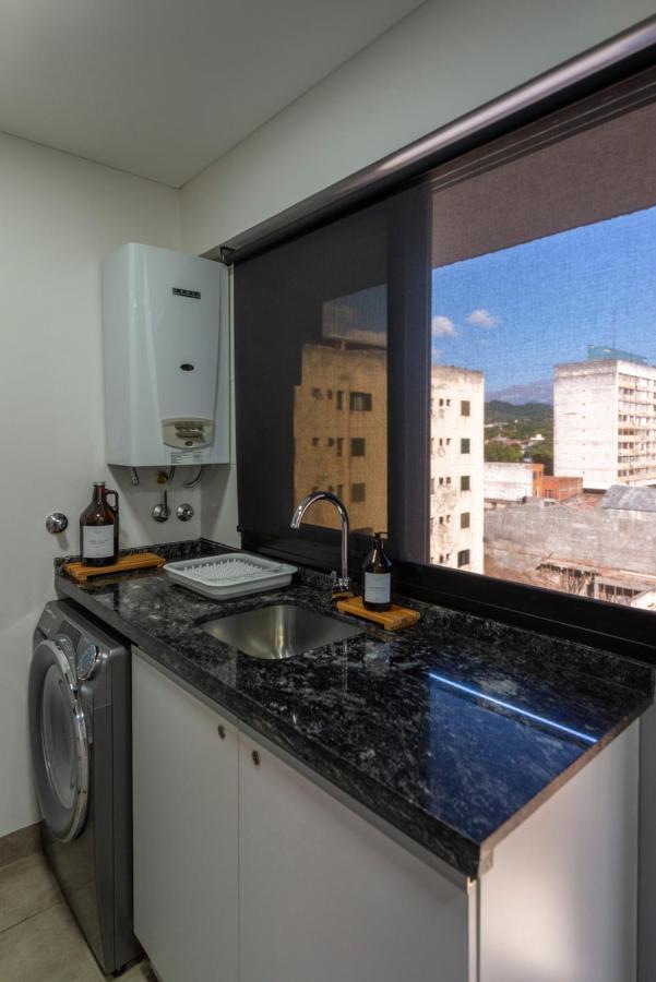 Departamento Centrico Con Estacionamiento Gratis Apartment San Salvador de Jujuy Bagian luar foto